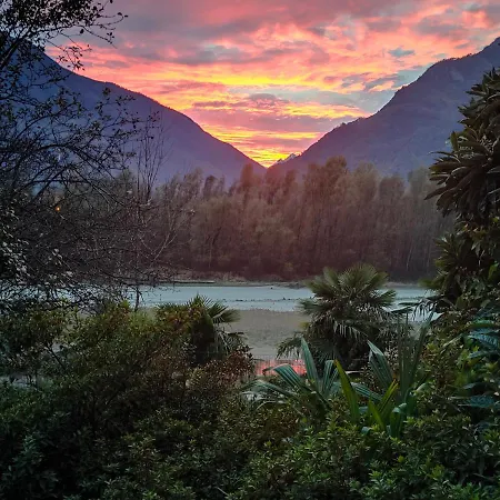 アパート Il Nido Dei Cigni ヴォゴーニャ